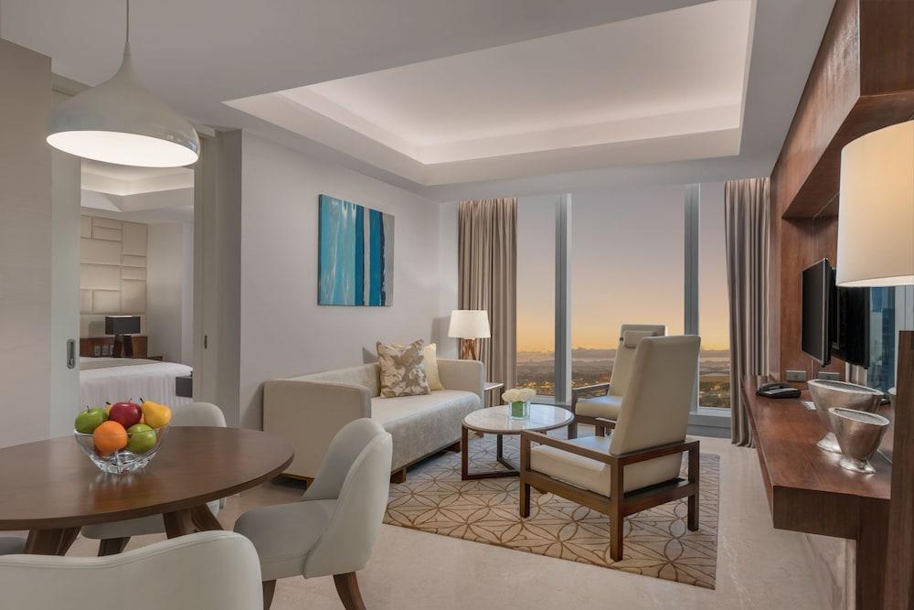 Richmonde Hotel Iloilo Экстерьер фото