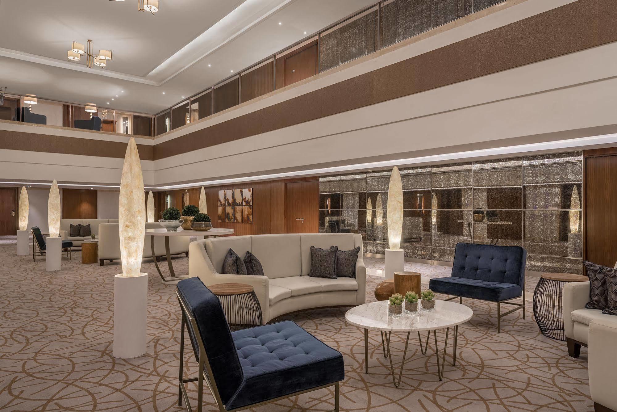Richmonde Hotel Iloilo Экстерьер фото